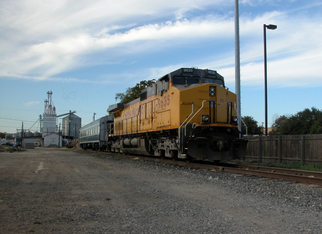 UP 9635 24Nov2011 In the yard